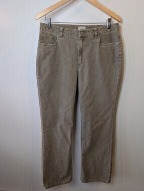 L.L. Bean Women's Sage Green Straight Leg Corduroy Pants Size 12 Reg